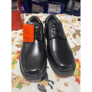 New Men's Deer Stags Williamsburg Mens Oxfords Size: 10M